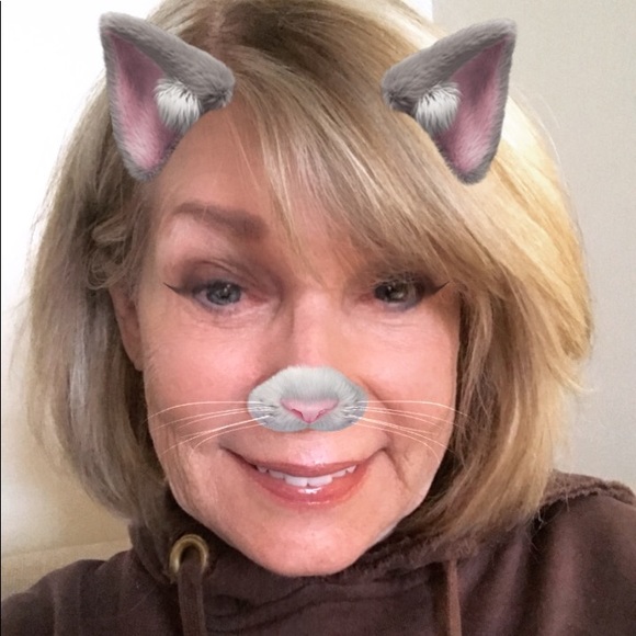 Meet your Posher, Joyce - Picture 1 of 1